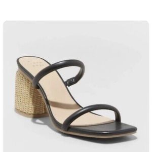 A New Day Miley Pumps  Black Size 6